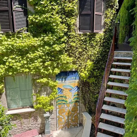 Domus Fontis Pescaia 4* スポレート