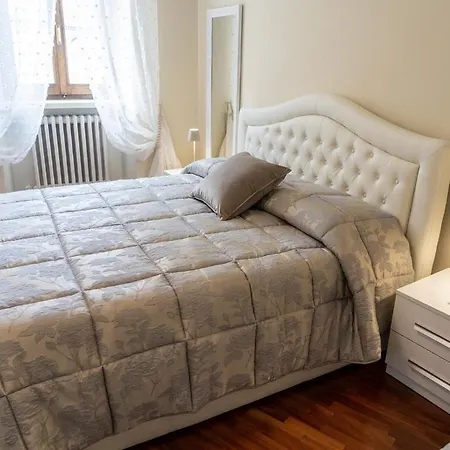 Konukevi Domus Fontis Pescaia 4*