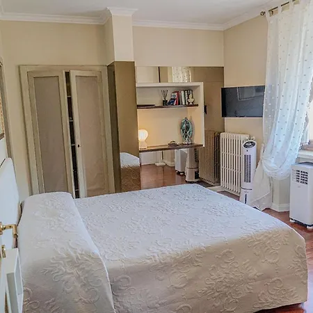 Pensionat Domus Fontis Pescaia 4*