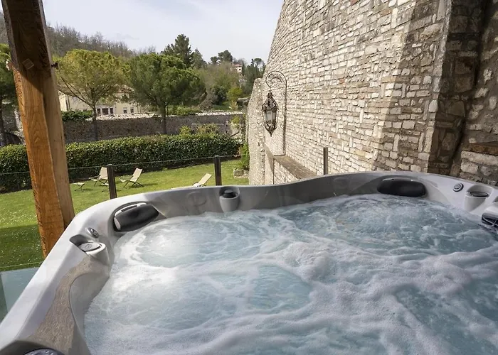 Domus Fontis Pescaia 斯波莱托