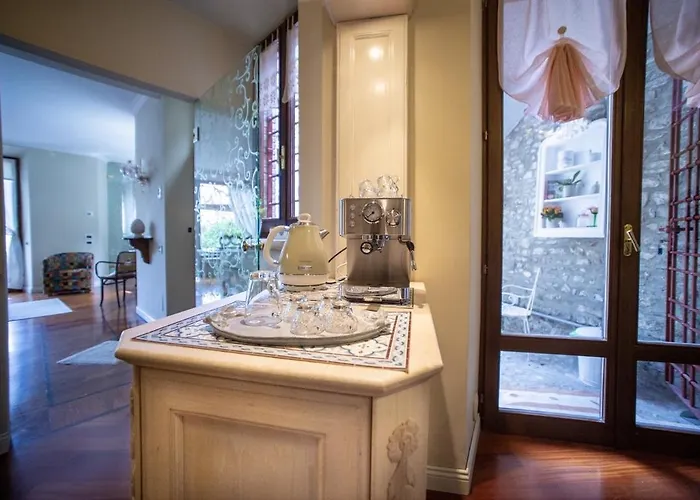 招待所 Domus Fontis Pescaia 4*