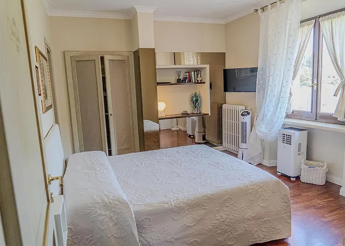 招待所 Domus Fontis Pescaia 4*